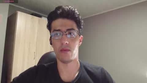 Benji  Alex   online show from February 20, 6:26 am