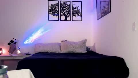 Snapshot of alexanderjaz chatting on September 11, 9:42 am Alexander Jaz online show from September 11, 9:42 am