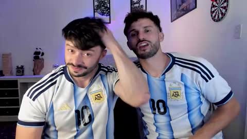 Snapshot of alexanderjaz chatting on September 27, 11:21 pm Alexander Jaz online show from September 27, 11:21 pm