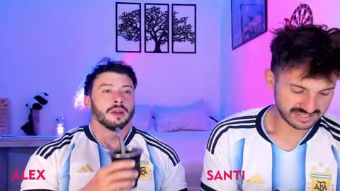 Snapshot of alexanderjaz chatting on October 25, 9:50 am Alexander Jaz online show from October 25, 9:50 am