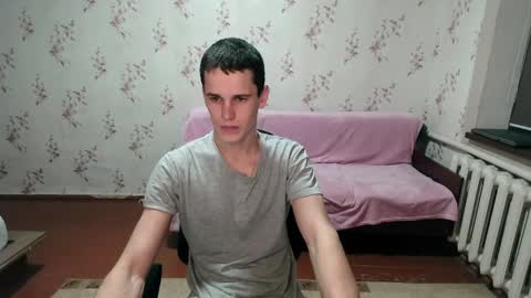 Snapshot of alexanderstrongs chatting on February 9, 9:39 pm alexanderstrongs online show from February 9, 9:39 pm