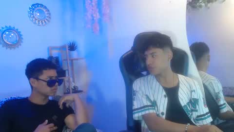 chicos hot online show from September 30, 1:38 pm