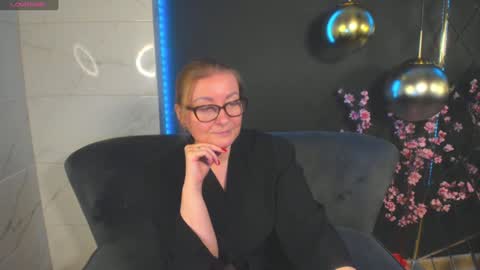 Snapshot of alexandra_kind chatting on January 12, 4:40 pm Alexandra online show from January 12, 4:40 pm