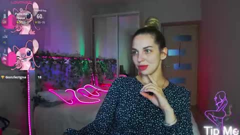 alexandracandy online show from May 11, 2:45 pm