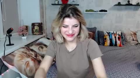 Snapshot of alexandraermes chatting on June 21, 10:12 pm AlexandraErmes online show from June 21, 10:12 pm