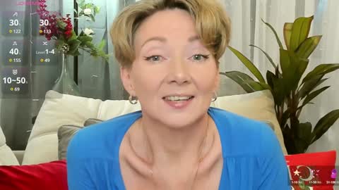 Alexandra online show from December 13, 12:50 pm