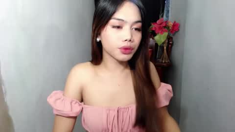 Snapshot of alexandralovely_9 chatting on October 1, 6:52 am Andrea online show from October 1, 6:52 am