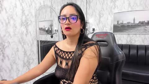 Snapshot of alexandramilff chatting on October 20, 3:51 am Alexandra Milff online show from October 20, 3:51 am