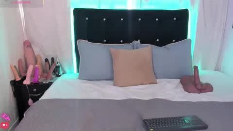 Alexandra novaa online show from March 28, 6:29 pm