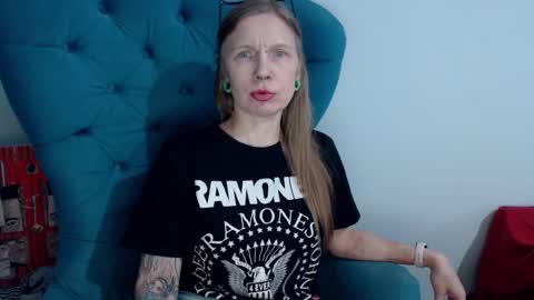 Alexandra online show from January 16, 5:44 pm