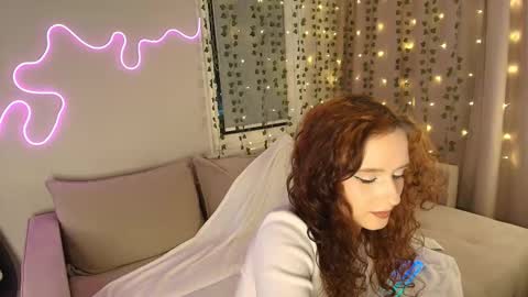 Snapshot of alexandro_princes chatting on February 10, 5:28 pm Alex online show from February 10, 5:28 pm