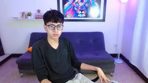 alex online show from March 18, 1:36 pm