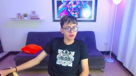 alex online show from April 9, 1:49 pm