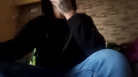 Snapshot of alexdelarge23 chatting on January 30, 4:34 pm alexdelarge23 online show from January 30, 4:34 pm