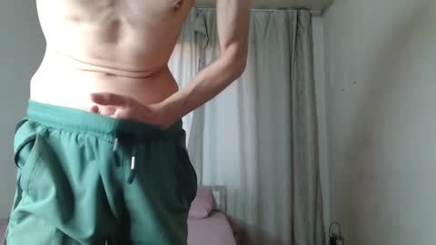 Snapshot of alexey_sweet chatting on December 4, 4:10 am Alexey sweet online show from December 4, 4:10 am