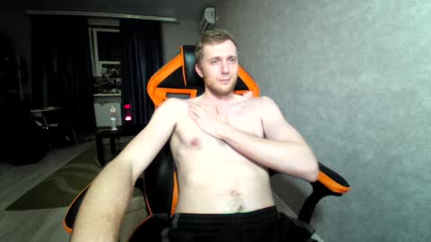 Snapshot of alexfox2018 chatting on January 26, 10:35 pm Alex online show from January 26, 10:35 pm