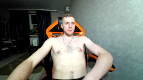 Snapshot of alexfox2018 chatting on February 21, 10:59 pm Alex online show from February 21, 10:59 pm