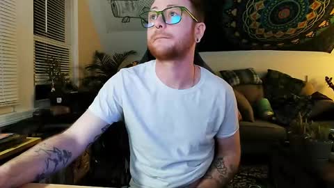 Snapshot of alexfoxxe chatting on December 2, 12:30 am alexfoxxe online show from December 2, 12:30 am