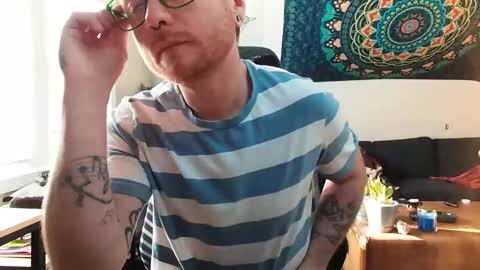 Snapshot of alexfoxxe chatting on January 4, 6:51 pm alexfoxxe online show from January 4, 6:51 pm