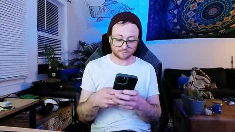 Snapshot of alexfoxxe chatting on January 9, 5:23 am alexfoxxe online show from January 9, 5:23 am