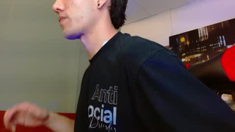 alexgiraldo__ online show from July 1, 1:40 am