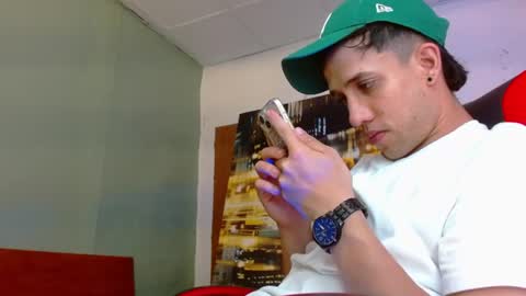 alexgiraldo__ online show from July 18, 1:54 am