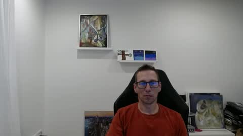 Snapshot of alexhunter4u chatting on January 8, 10:48 pm alexhunter4u online show from January 8, 10:48 pm