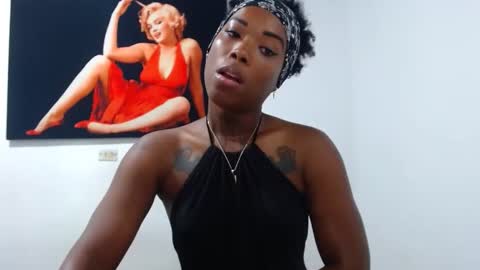 Snapshot of alexia_sinclaire24 chatting on October 26, 11:20 pm alexia_sinclaire24 online show from October 26, 11:20 pm