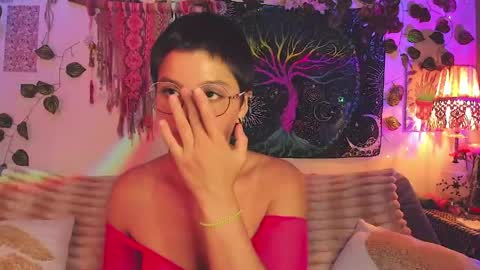 Alex online show from April 18, 11:38 pm