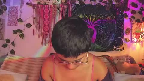 Alex online show from April 19, 5:56 pm