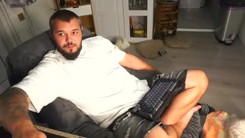 Snapshot of alexirr chatting on September 10, 8:42 pm Alex online show from September 10, 8:42 pm