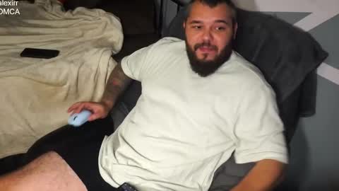 Snapshot of alexirr chatting on November 23, 6:52 pm Alex online show from November 23, 6:52 pm