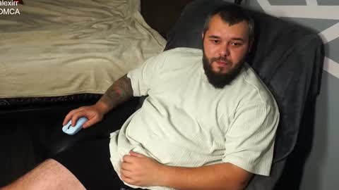 Snapshot of alexirr chatting on December 1, 8:36 pm Alex online show from December 1, 8:36 pm