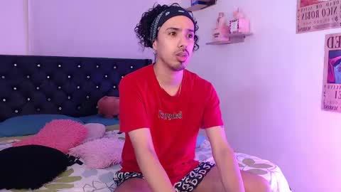 Snapshot of alexis21_ chatting on March 4, 10:13 am Alexis online show from March 4, 10:13 am