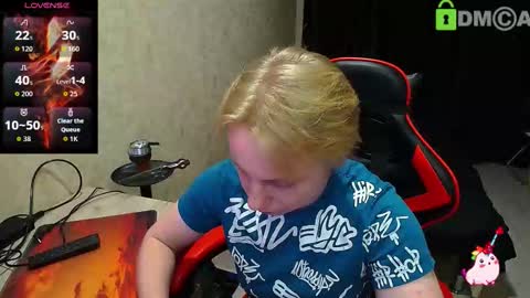 Alexis online show from October 14, 6:09 pm