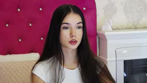 alexisdevine online show from November 2, 5:21 am