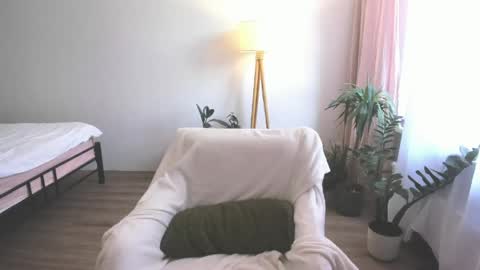 Sosweetcherry online show from May 26, 8:43 am