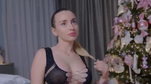 Alexis online show from December 20, 8:21 am