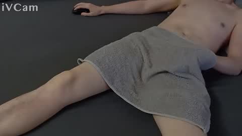 Snapshot of alexizonov chatting on December 5, 2:58 pm Alex online show from December 5, 2:58 pm