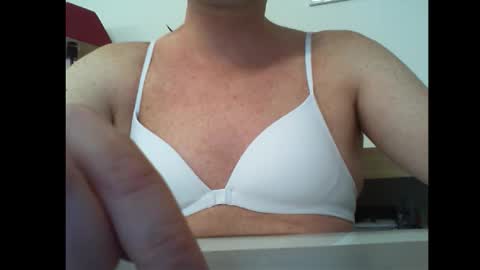 Snapshot of alexja_ganja chatting on October 1, 9:15 am Alexia online show from October 1, 9:15 am