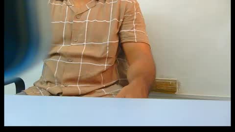 Snapshot of alexkerala84 chatting on May 25, 11:38 am alexkerala84 online show from May 25, 11:38 am