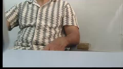 Snapshot of alexkerala84 chatting on June 12, 9:19 am alexkerala84 online show from June 12, 9:19 am