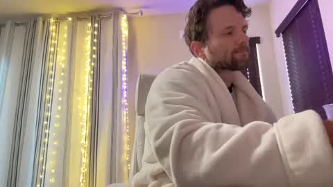 Alex Mann online show from October 6, 2:14 pm