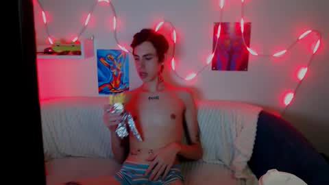 alexnaughty14 online show from October 8, 11:30 am