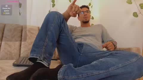 Alex online show from February 24, 4:16 pm