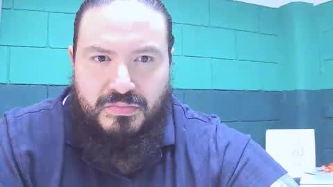 alextambet online show from March 10, 3:28 pm