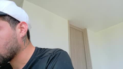 Alex online show from April 28, 8:14 pm