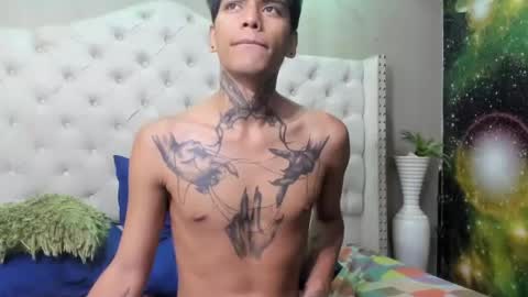 alexvalencia207 online show from July 16, 6:03 pm