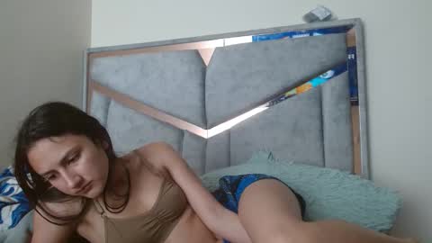 alex y luisa online show from November 4, 3:55 pm