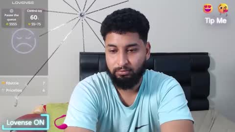 Snapshot of alexx_bbc_ chatting on December 3, 11:13 pm alexx_bbc_ online show from December 3, 11:13 pm